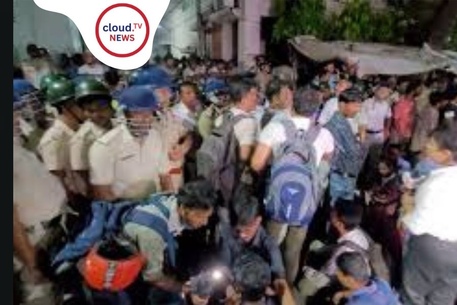 SSCProtest: Kolkata Seethes with Candidate Anger %%page%% %%sep%% %%sitename%%