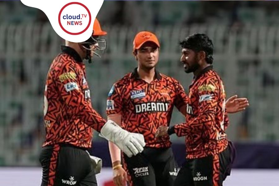 Kamindu Mendis Shocks IPL Fans with Dual Bowling %%page%% %%sep%% %%sitename%%