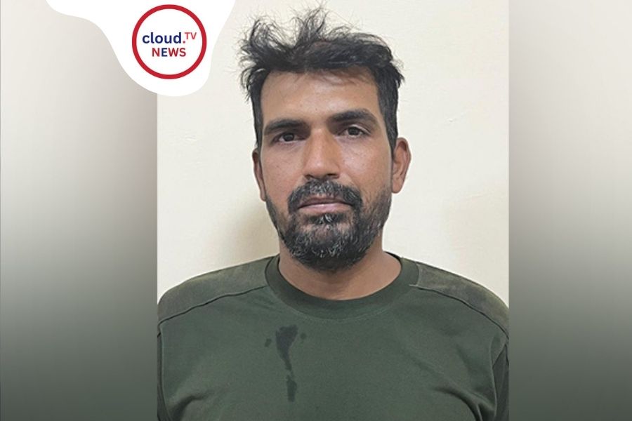 BSF Jawan Returns After Three Weeks in Captivity %%page%% %%sep%% %%sitename%%