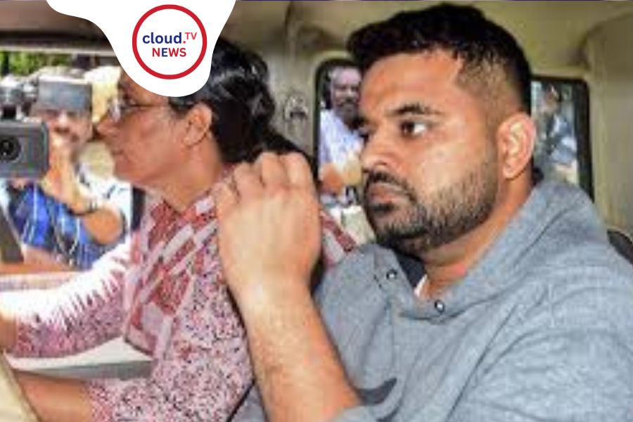 PrajwalRevanna: From Politician to Prisoner %%page%% %%sep%% %%sitename%%