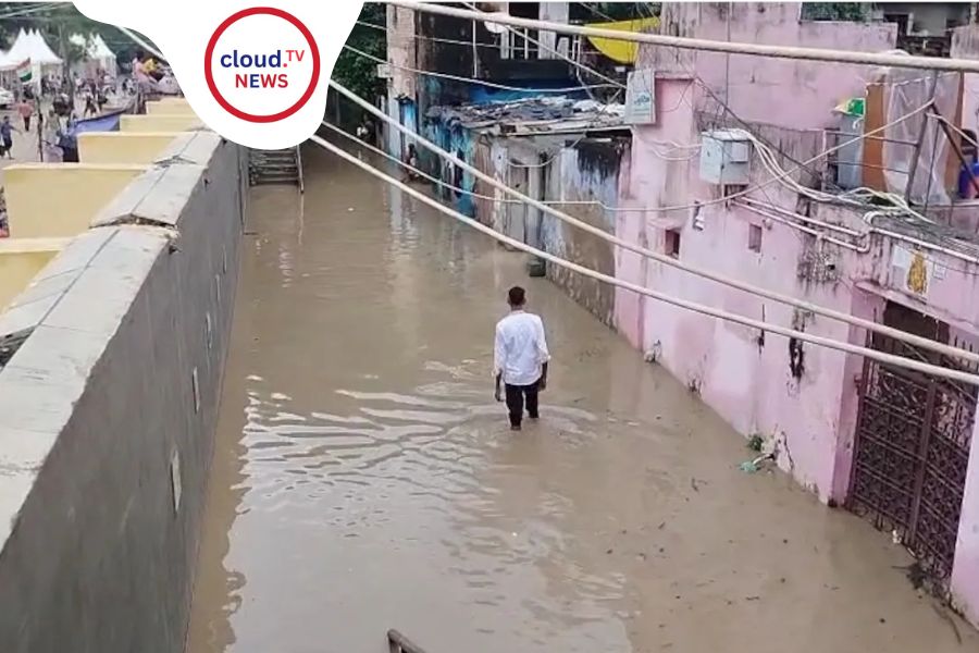 দিল্লি বন্যা সতর্কতা ২০২৫: যমুনার জল বিপদসীমা ছাড়াল, গুরুগ্রামে স্কুল-অফিস বন্ধ