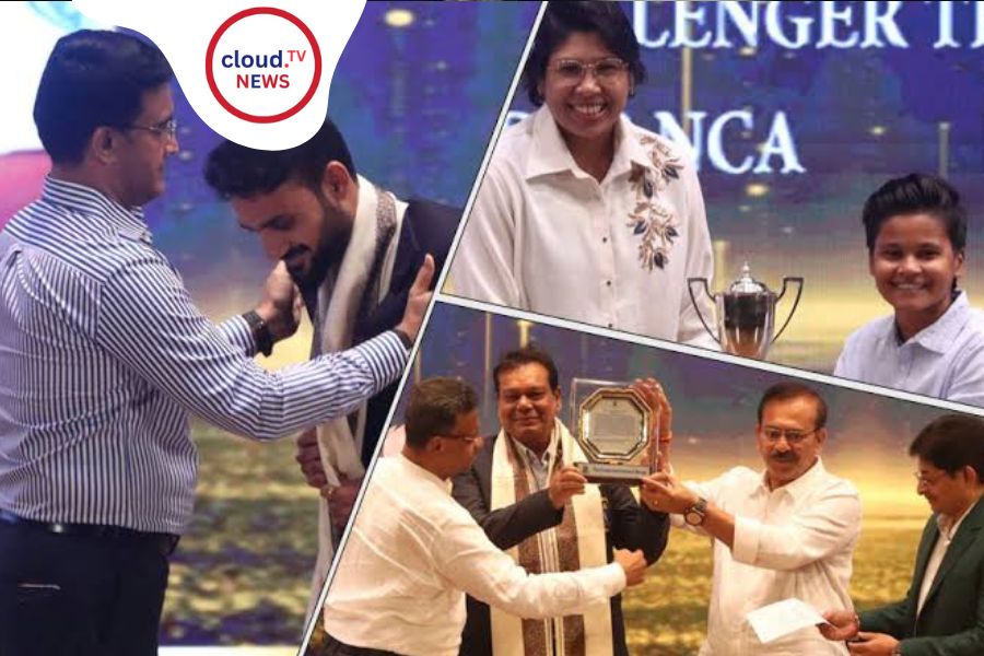 ধনধান্য অডিটোরিয়ামে অনুষ্ঠিত সিএবি পুরস্কার বিতরণী অনুষ্ঠান