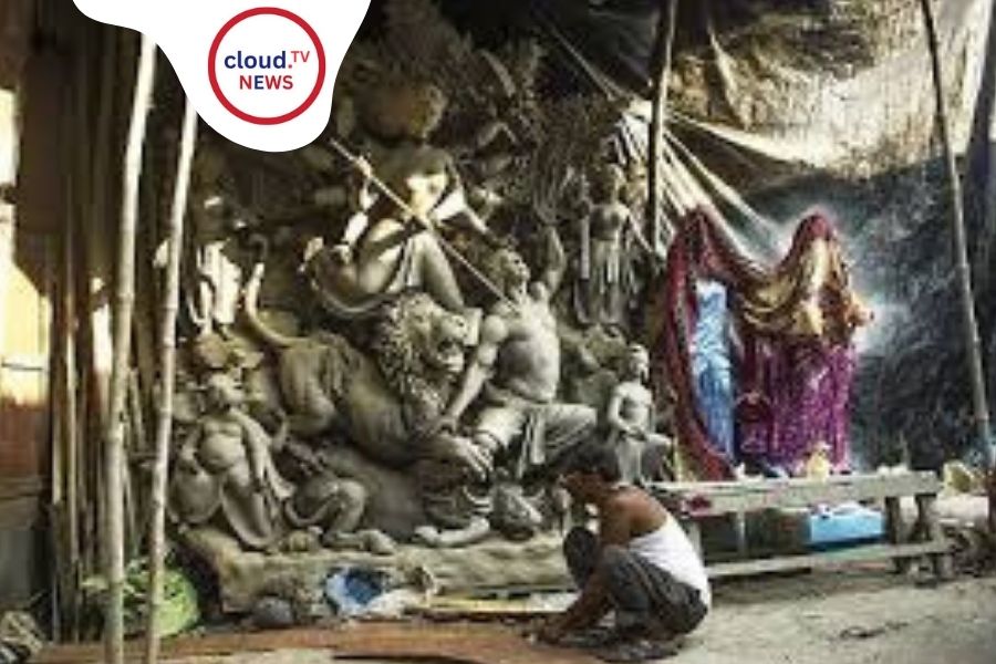 আবার নিম্নচাপ, পুজোয় কি ভাসবে বাঙালির উৎসব? আবহাওয়ার লেটেস্ট রিপোর্ট
