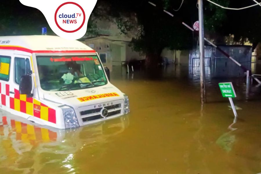 রেকর্ড বৃষ্টিতে জলমগ্ন বারাণসী, ১২৫ বছরের মধ্যে সর্বাধিক বর্ষণ