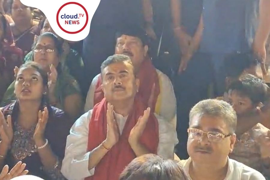 বিএলও দের উদ্দেশে কড়া বার্তা শুভেন্দুর, “শুধরে যান, না হলে অ্যাকশন হবে”