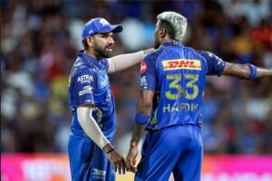 রোহিতকে সরানো কি ভুল সিদ্ধান্ত? মুম্বই শিবিরে ফের নেতৃত্ব বিতর্ক