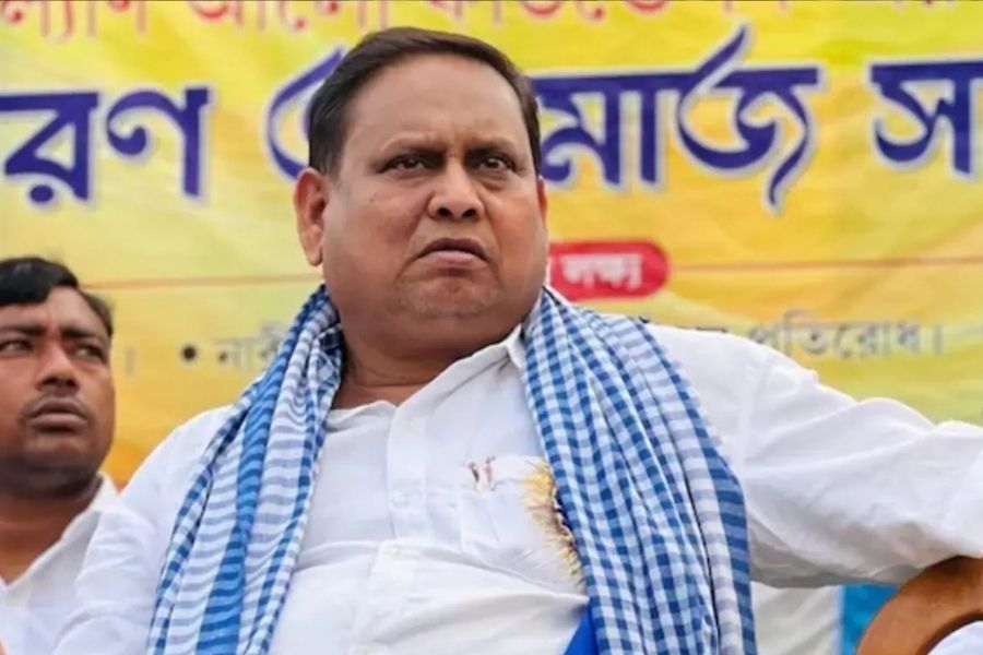 স্টিং ভিডিও বিতর্কে হাইকোর্টে হুমায়ুন! ভোটের মুখে রাজনৈতিক লড়াই নতুন মাত্রায়