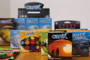 ইরান যুদ্ধের ধাক্কা! বিশ্বজুড়ে কন্ডোমের দাম বাড়ছে ৩০%—ভারতেও বড় সংকটের আশঙ্কা