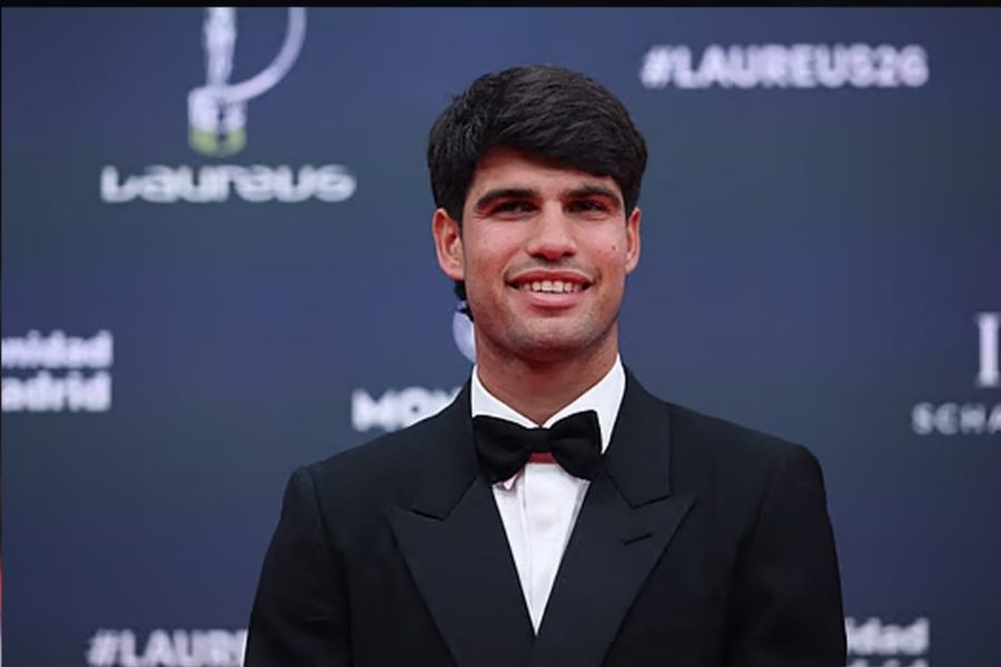 বড় ধাক্কা টেনিস দুনিয়ায়! ইনজুরির কারণে ফ্রেঞ্চ ওপেন থেকে সরে দাঁড়ালেন আলকারাজ