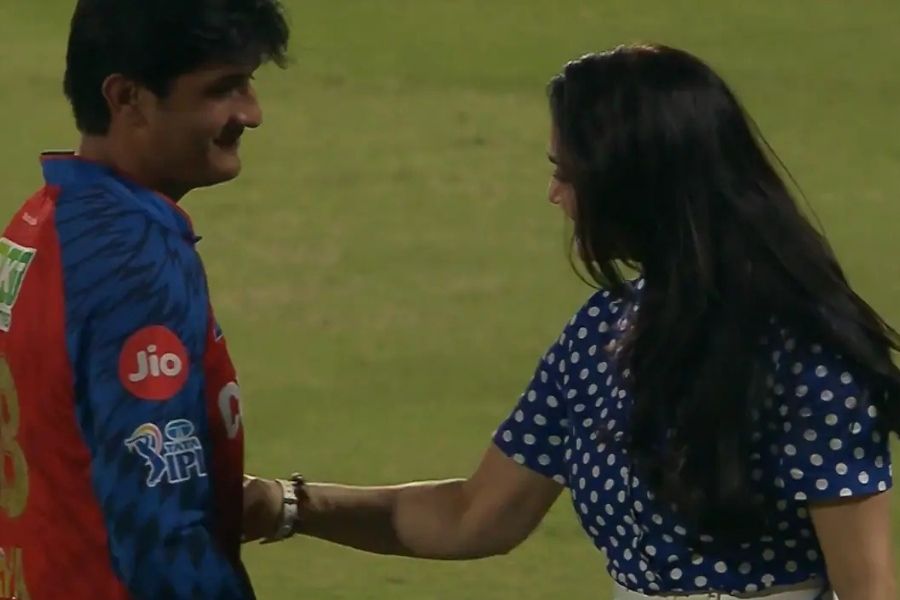 ঐতিহাসিক জয়ের পর প্রীতি জিন্টার ‘পাঞ্চ’! মাঠেই ভাইরাল মুহূর্তে চমক IPL 2026