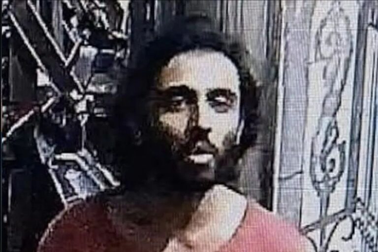 মুম্বাইয়ে ধর্ম জিজ্ঞাসা করে ছুরি নিয়ে হামলা! ‘কলমা’ না বলতে পারায় রক্তাক্ত দুই নিরাপত্তারক্ষী, তদন্তে ATS