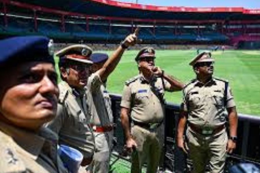 আইপিএল ভেন্যুতে নাশকতা! চিন্নাস্বামী স্টেডিয়ামে ২৪০+ সিসিটিভি বিকল, গ্রেফতার ২